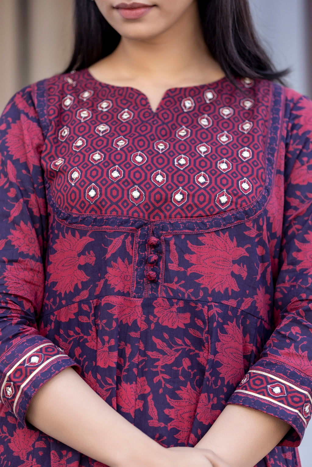 Kaajh Women's Maroon Floral Print Suit Set - Distacart