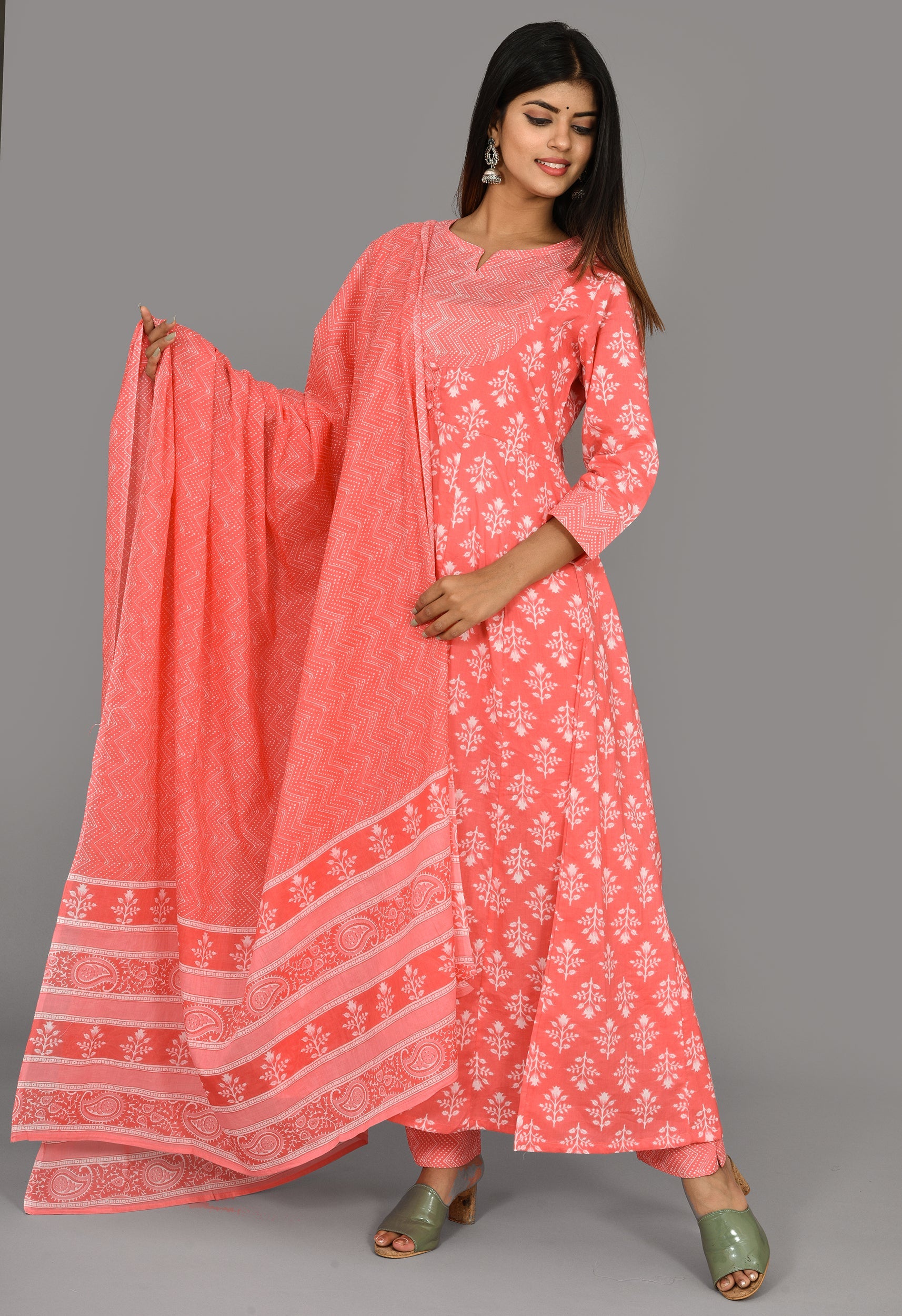Kaajh Pink Suit Set In Floral Print For Women - Distacart