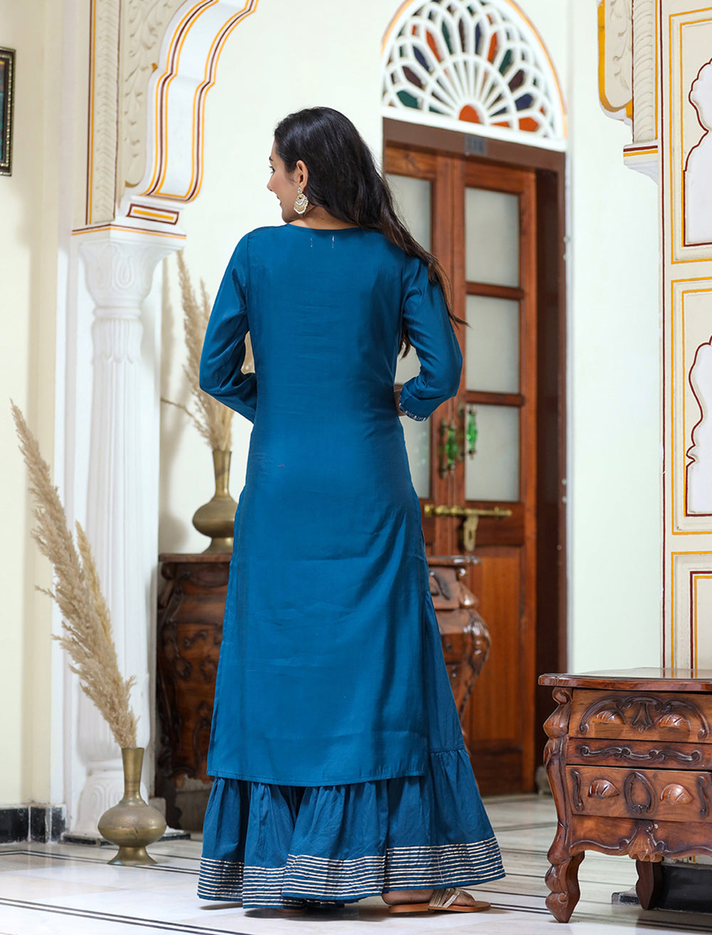 Kaajh Women's Navy Blue Embroidered Silk Kurta Sharara Set With Kota Doria Dupatta - Distacart