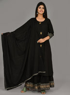 Kaajh Women's Black Metal Embellishment Printed Suit Set - Distacart