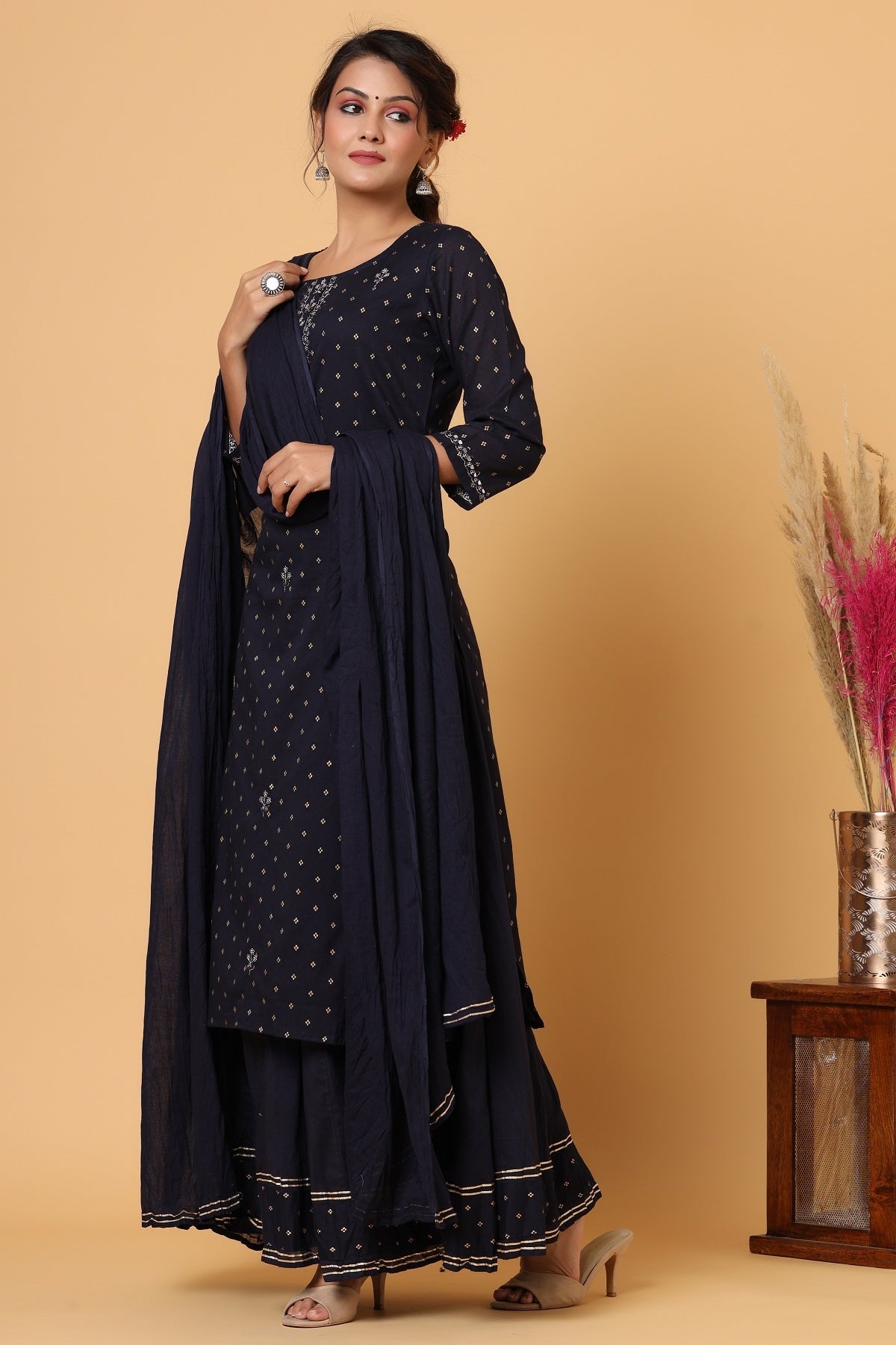 Kaajh Women's Blue Gold Print Suit Set - Distacart