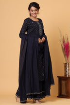 Kaajh Women's Blue Gold Print Suit Set - Distacart