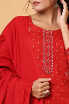 Kaajh Women's Red Gold Print Suit Set - Distacart