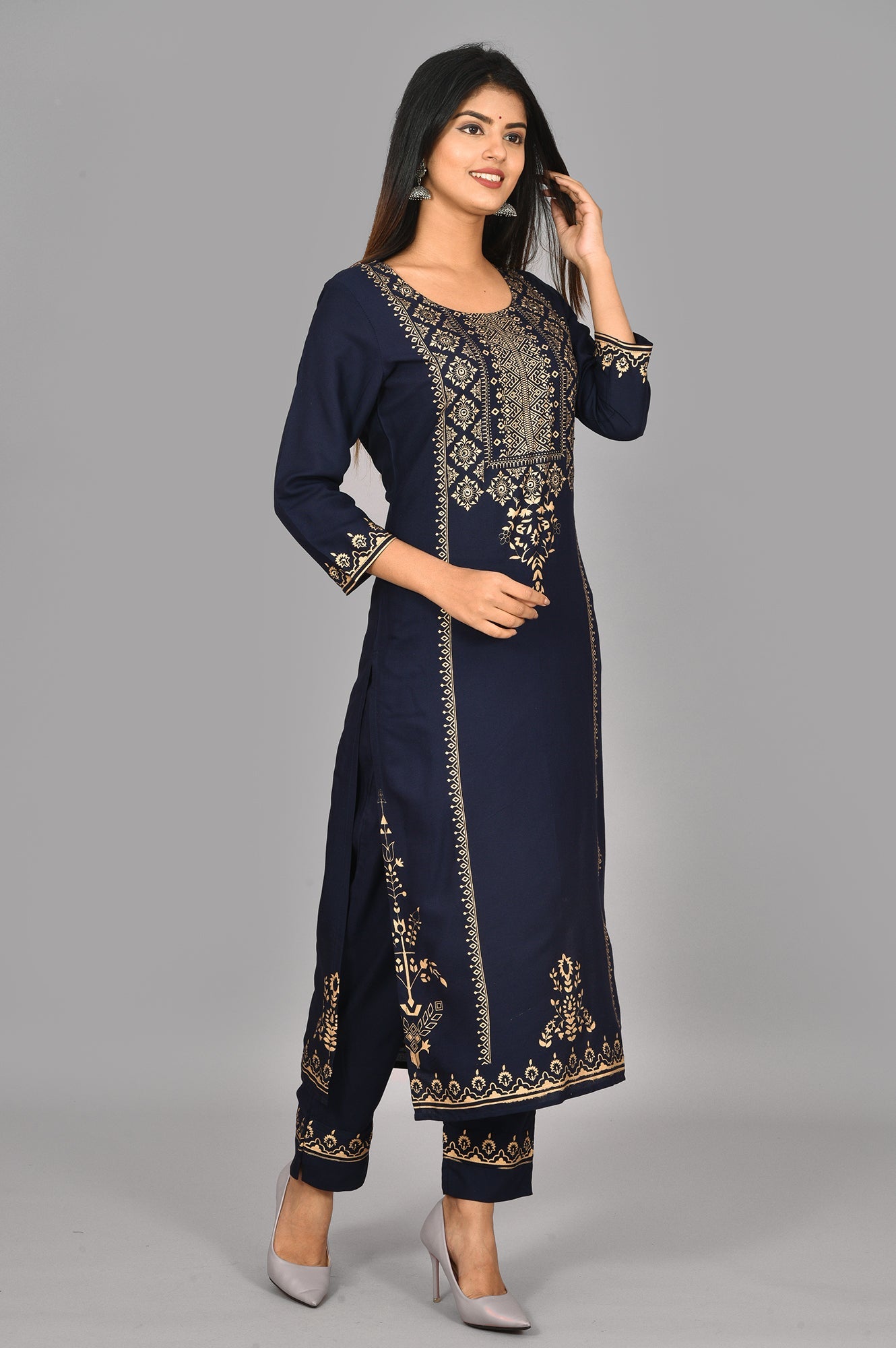 Kaajh Blue Gold Printed Kurta Pant Set For Women - Distacart