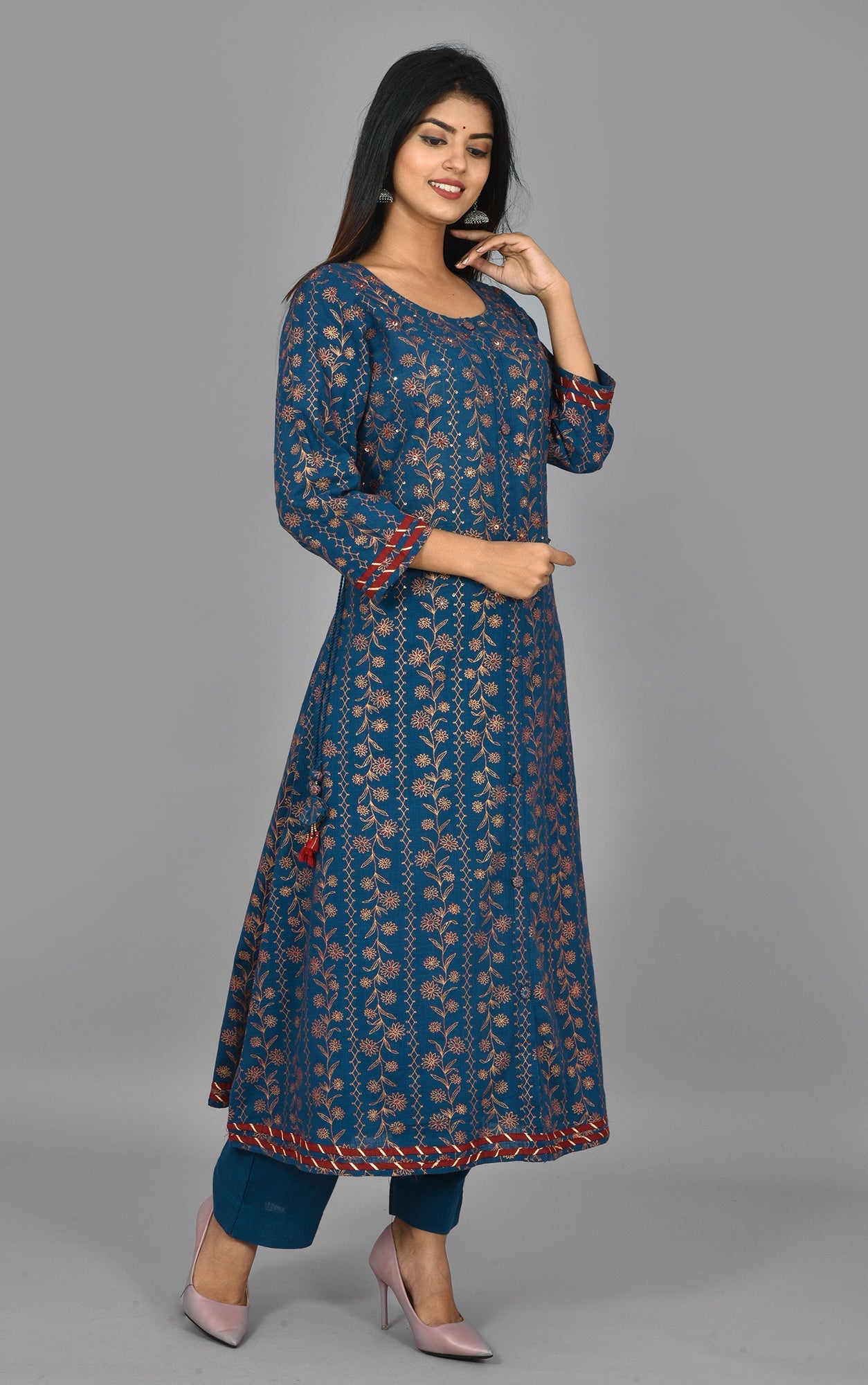 Kaajh Women's Blue Gold Print Long Kurta Pant Set - Distacart