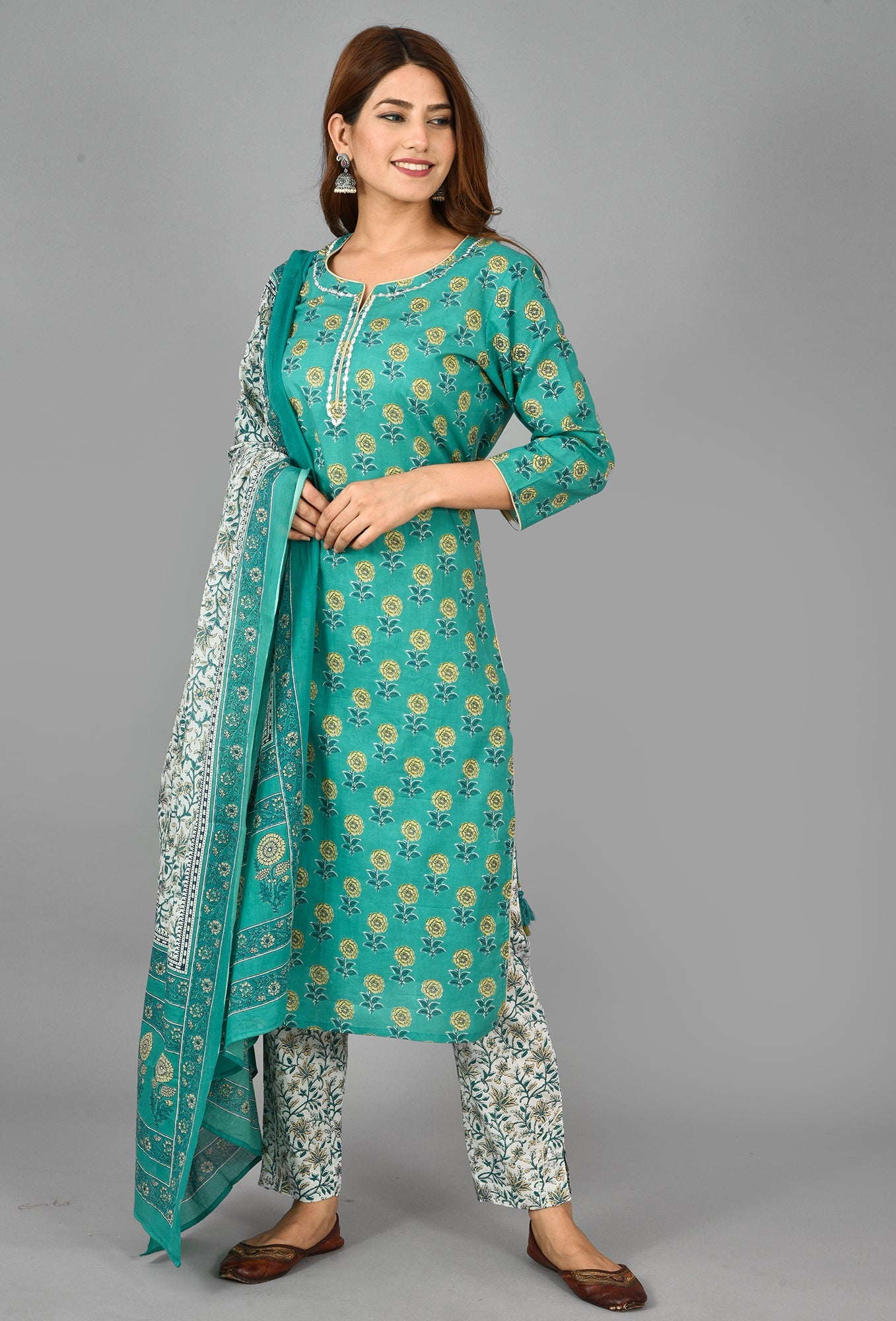 Kaajh Women's Green Floral Print Cotton Suit Set - Distacart