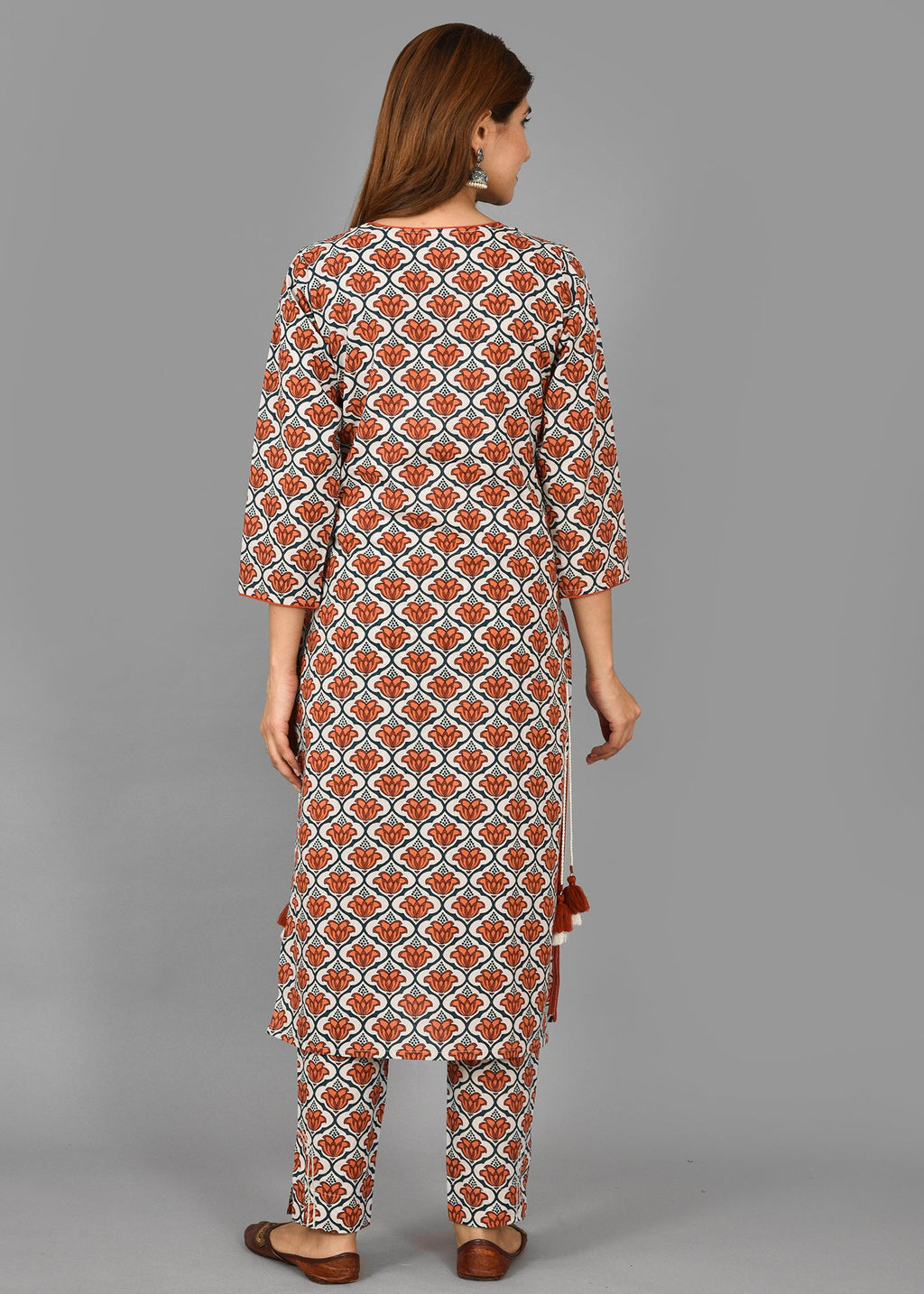 Kaajh Women's Red Floral Printet Cotton Suit Set - Distacart