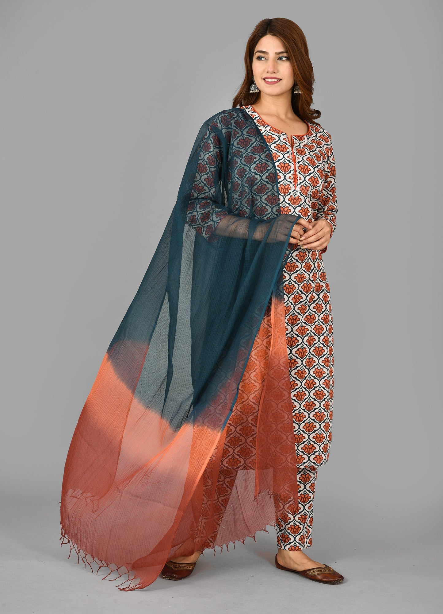 Kaajh Women's Red Floral Printet Cotton Suit Set - Distacart