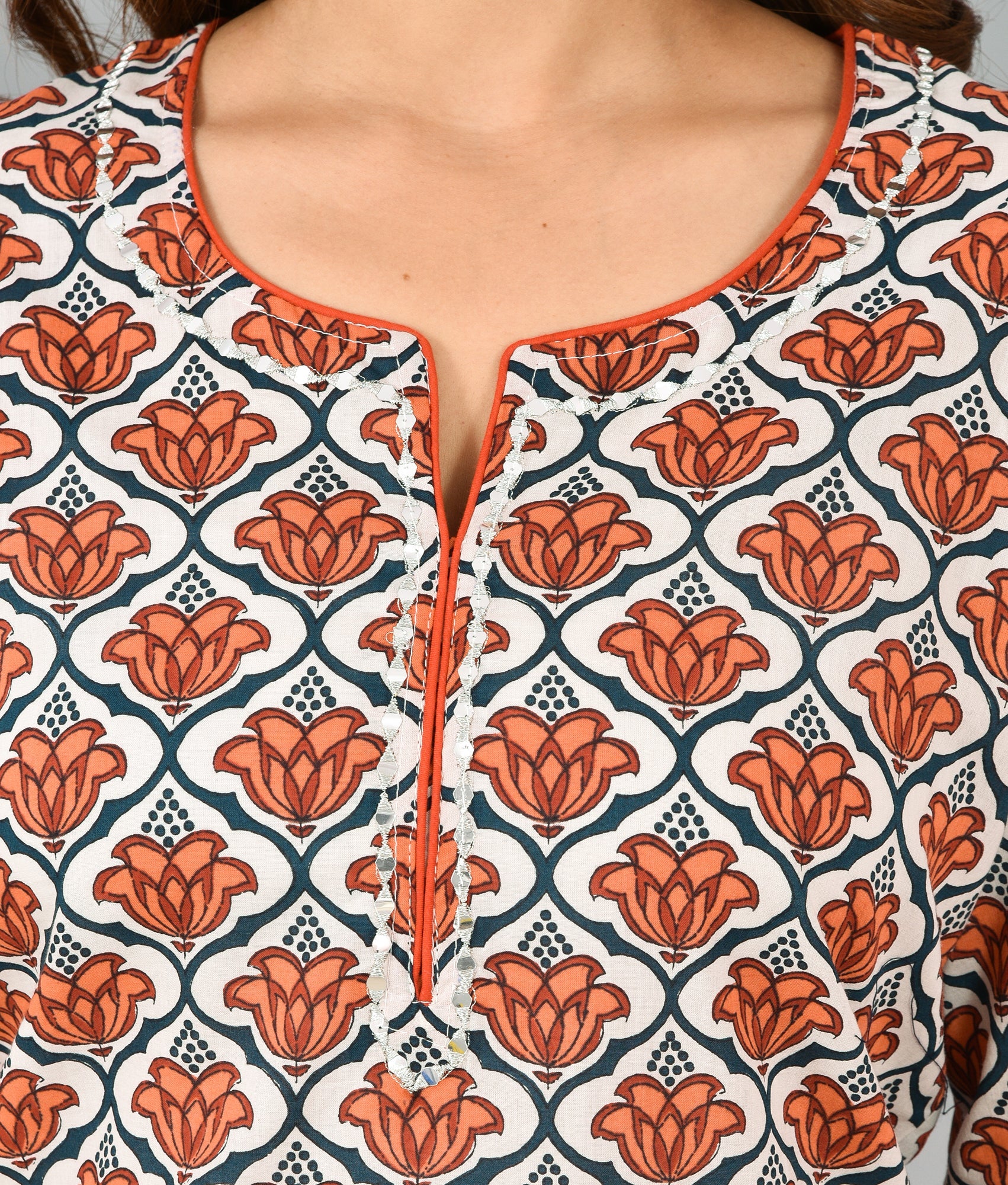 Kaajh Women's Red Floral Printet Cotton Suit Set - Distacart
