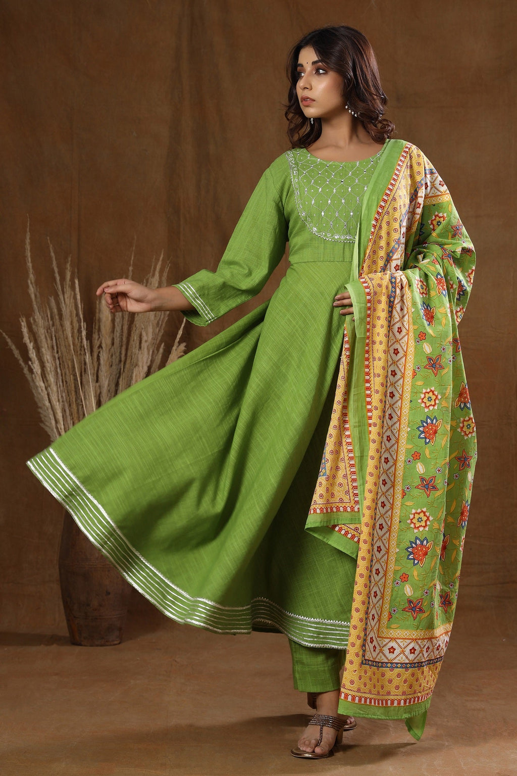 Kaajh Women's Green Mirror Embroidery Anarkali Suit Set - Distacart