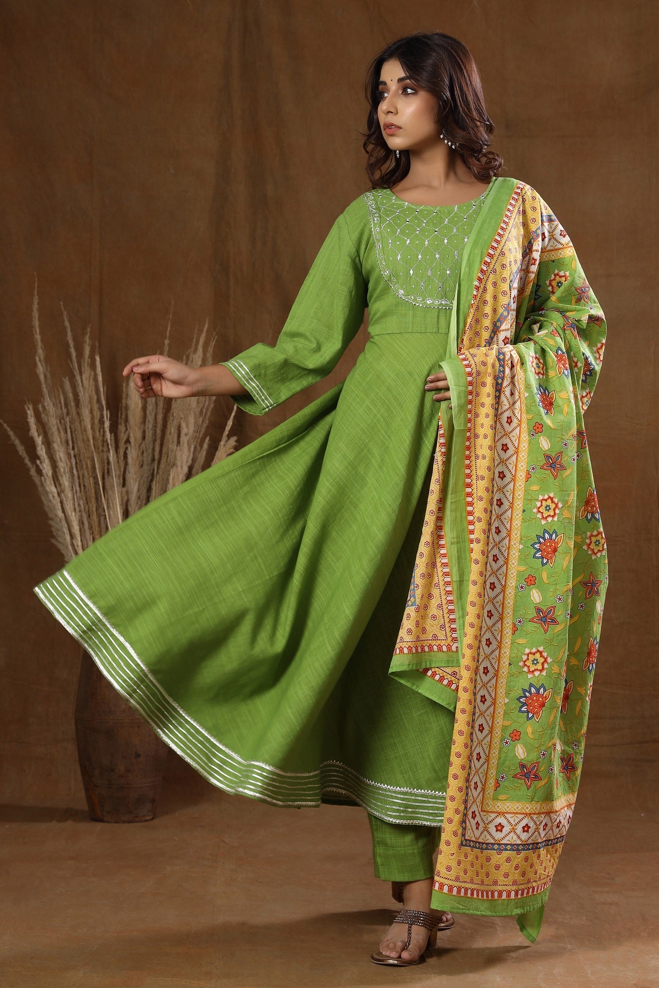 Kaajh Women's Green Mirror Embroidery Anarkali Suit Set - Distacart