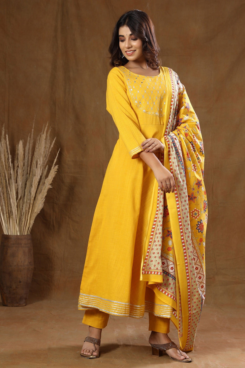 Kaajh Women's Yellow Mirror Embroidery Anarkali Suit Set - Distacart