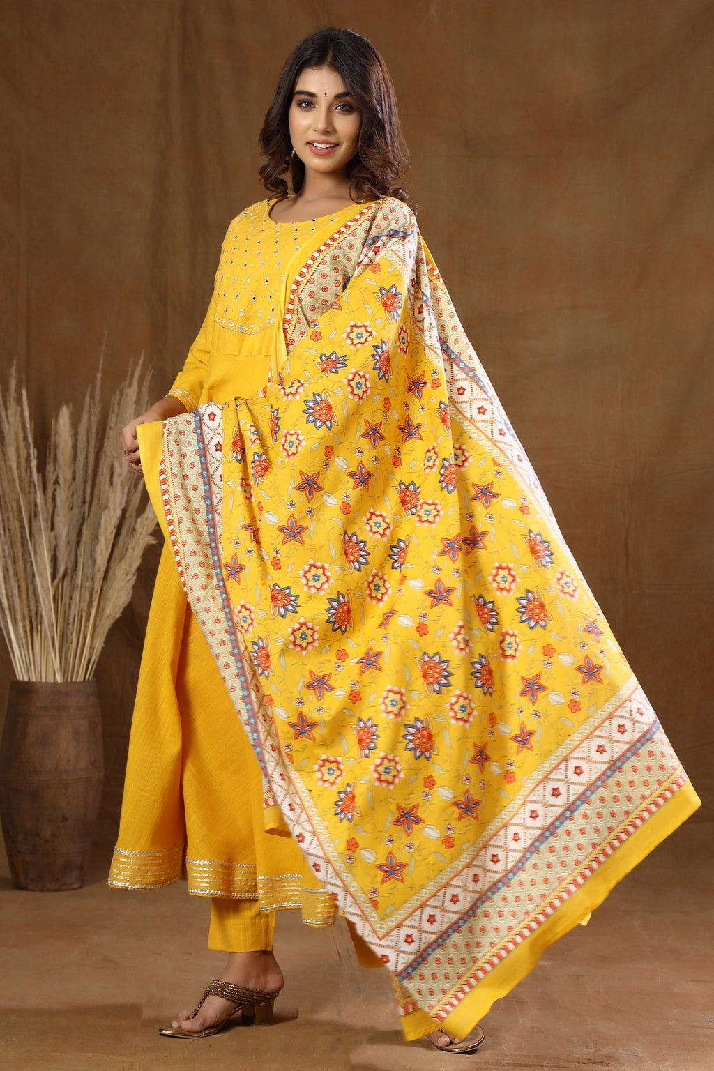 Kaajh Women's Yellow Mirror Embroidery Anarkali Suit Set - Distacart