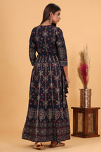 Kaajh Women's Blue Gold Printed Embellishment Anarkali Kurta - Distacart
