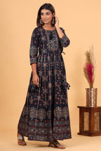 Kaajh Women's Blue Gold Printed Embellishment Anarkali Kurta - Distacart