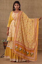 Kaajh Women's Yellow Embellishment Printed Suit Set - Distacart