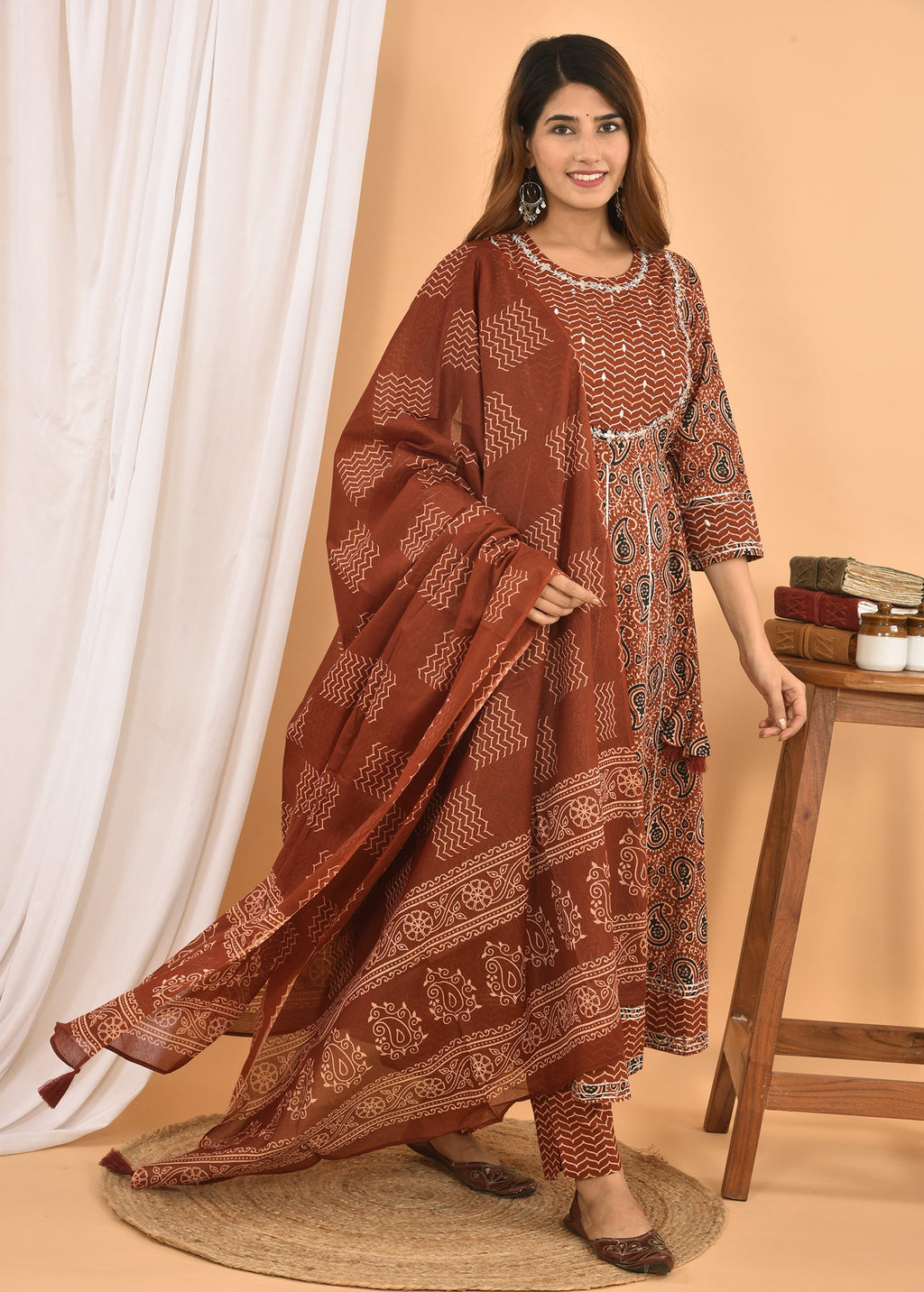 Kaajh Women's Brown Embellished Anarkali Suit Set - Distacart