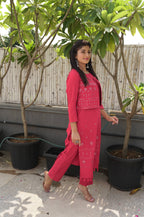 Kaajh Women's Red Printed Jacket Kurta Pant Set - Distacart