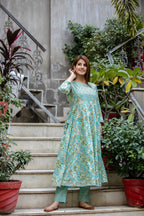 Kaajh Women's Green Mirror Embellished Anarkali Suit Set - Distacart
