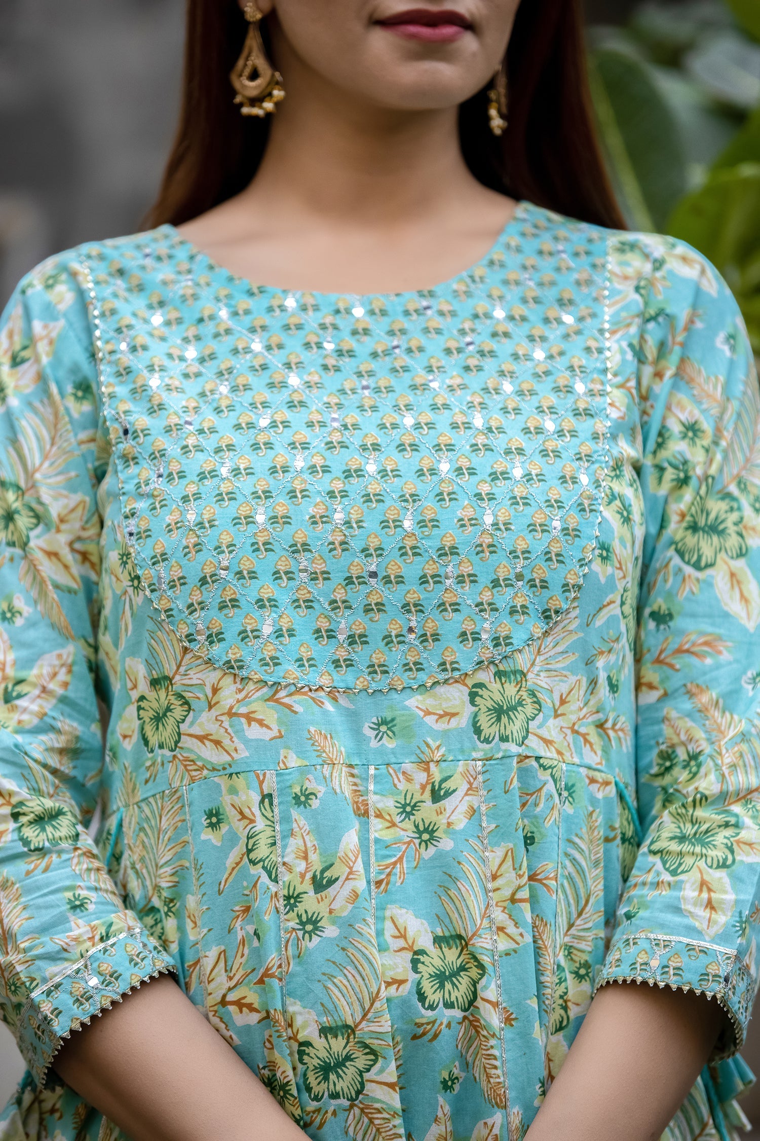 Kaajh Women's Green Mirror Embellished Anarkali Suit Set - Distacart