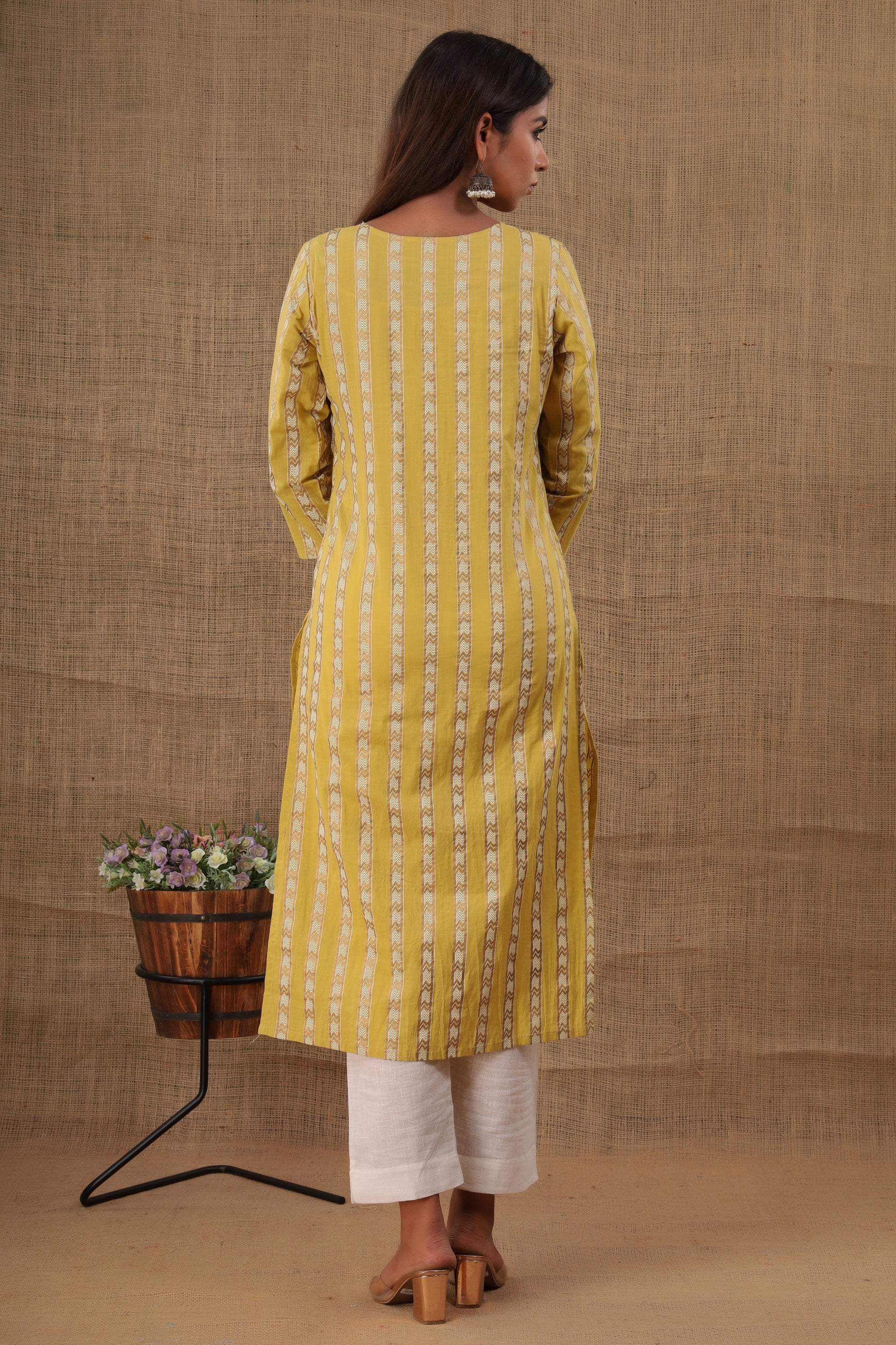 Kaajh Women's Yellow Mirror Embroidery Kurta Pant Set - Distacart