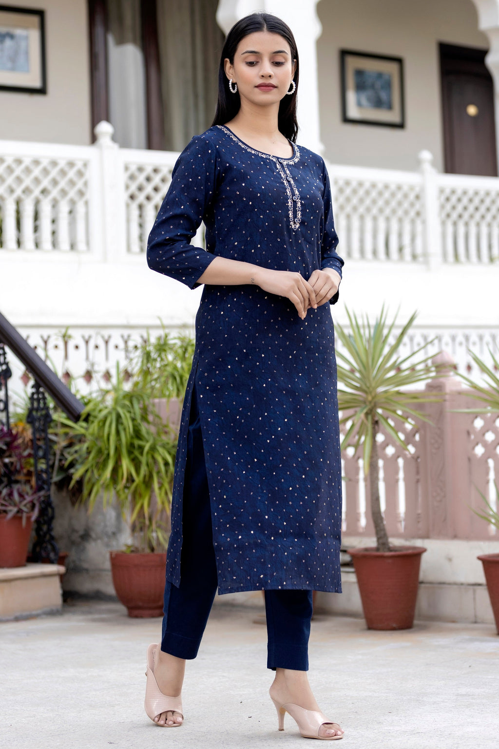 Kaajh Women's Blue Gold Printed Modal Silk Kurta Pant Set - Distacart