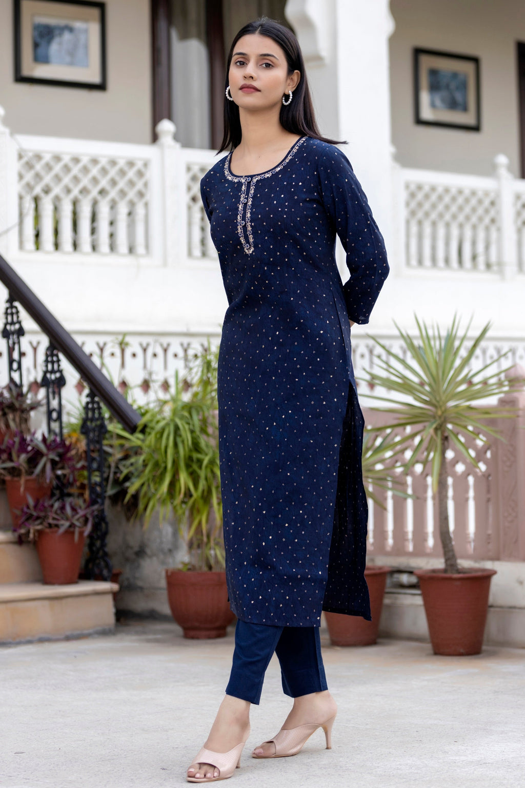 Kaajh Women's Blue Gold Printed Modal Silk Kurta Pant Set - Distacart