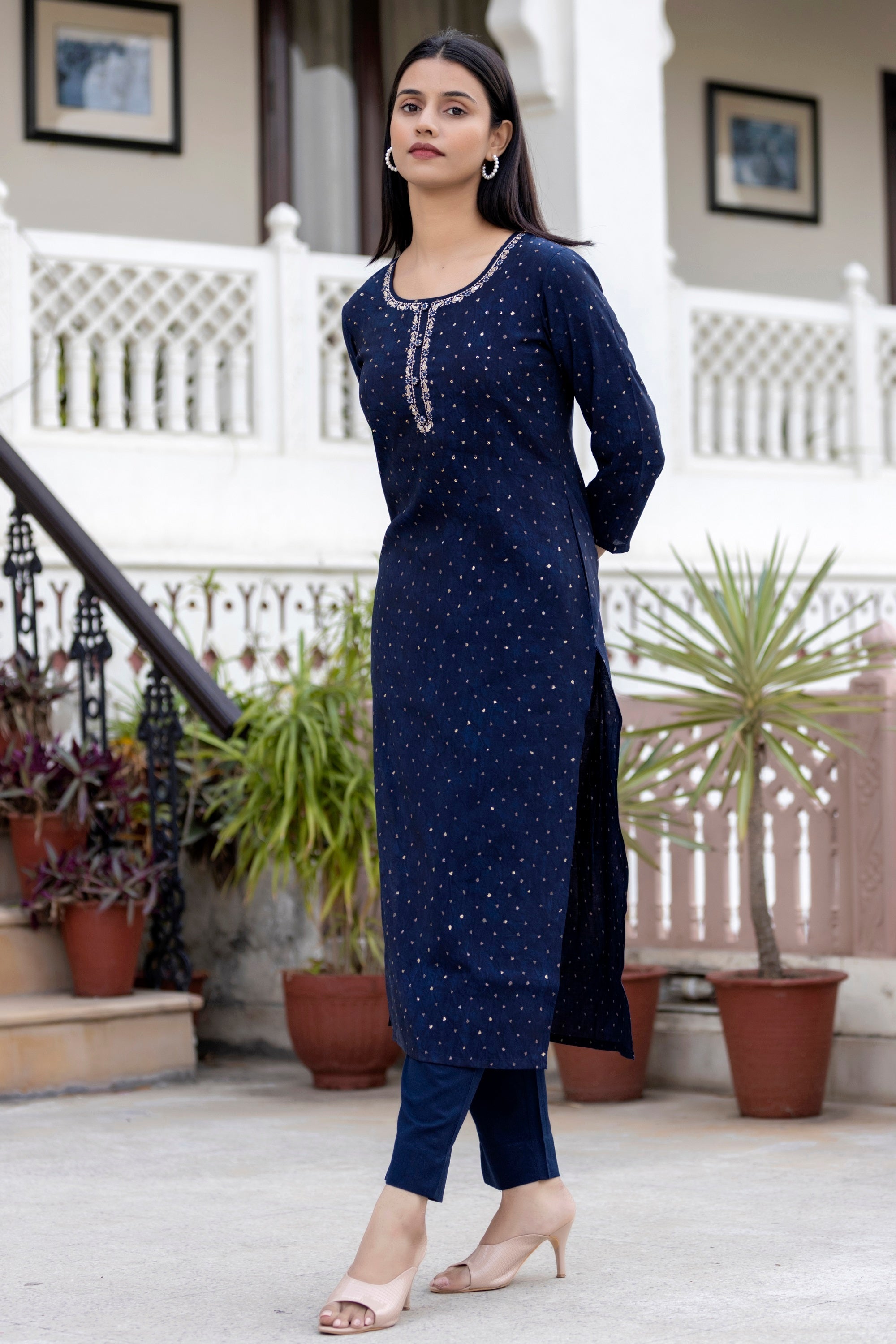 Kaajh Women's Blue Gold Printed Modal Silk Kurta Pant Set - Distacart
