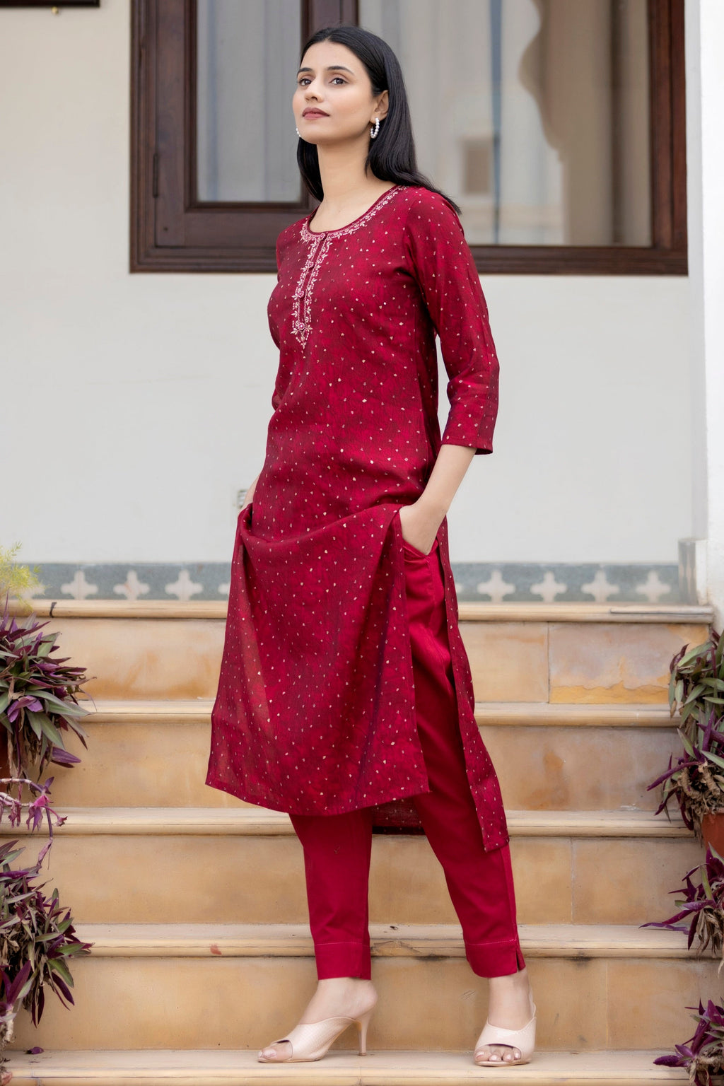 Kaajh Women's Maroon Gold Printed Modal Silk Kurta Pant Set - Distacart