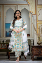 Kaajh Women's White-Green Cotton Handblock Kurta Pant Set With Dupatta - Distacart