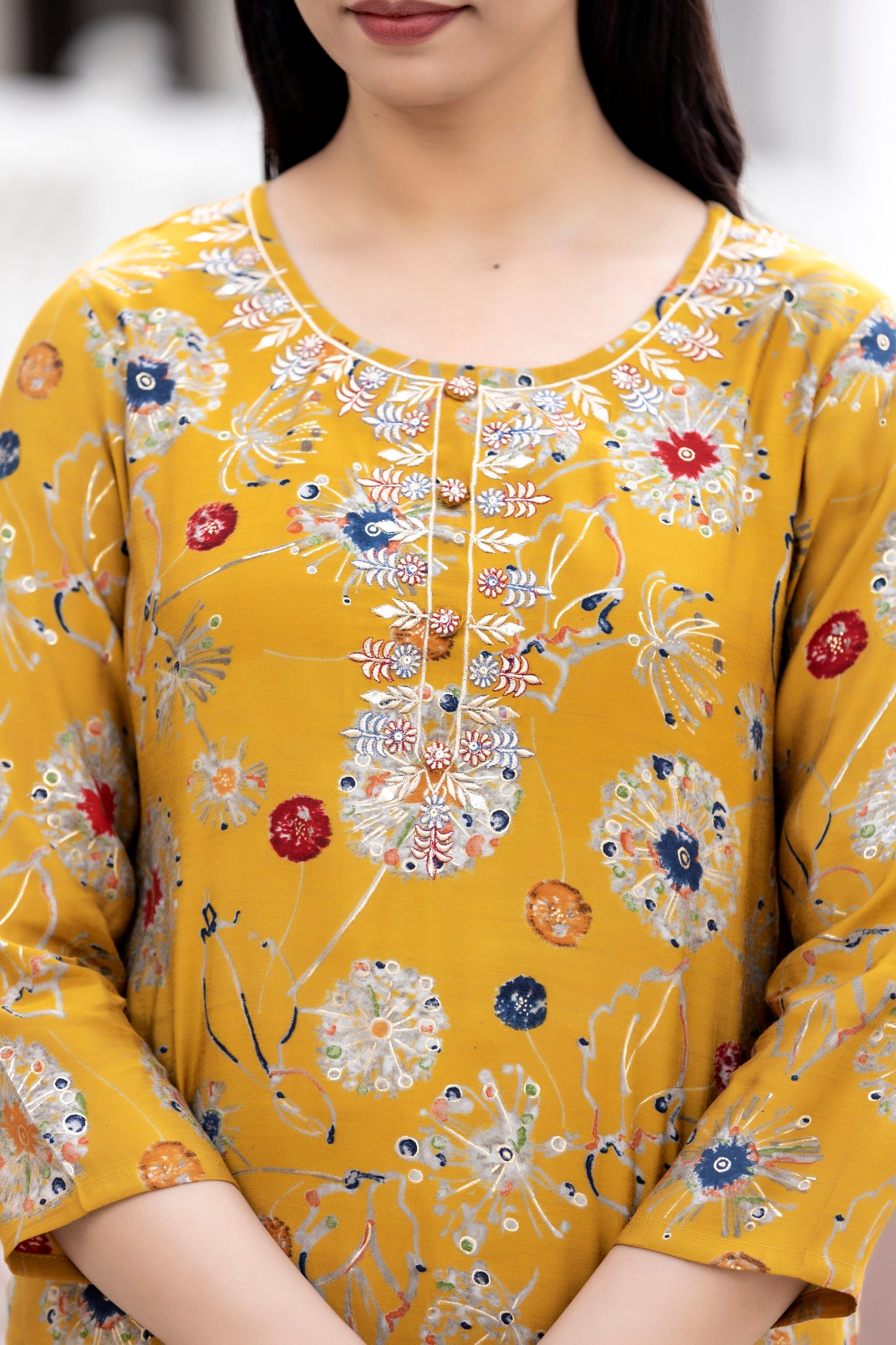 Kaajh Women's Yellow Floral Printed Modal Silk Kurta Pant Set - Distacart
