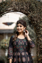 Kaajh Women's Black Gold Printed Ethnic Gown - Distacart