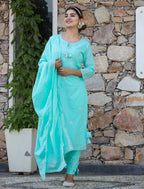 Kaajh Woman's Green Mirror Embellished Cotton Kurta Pant And Dupatta Set - Distacart