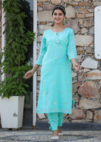 Kaajh Woman's Green Mirror Embellished Cotton Kurta Pant And Dupatta Set - Distacart