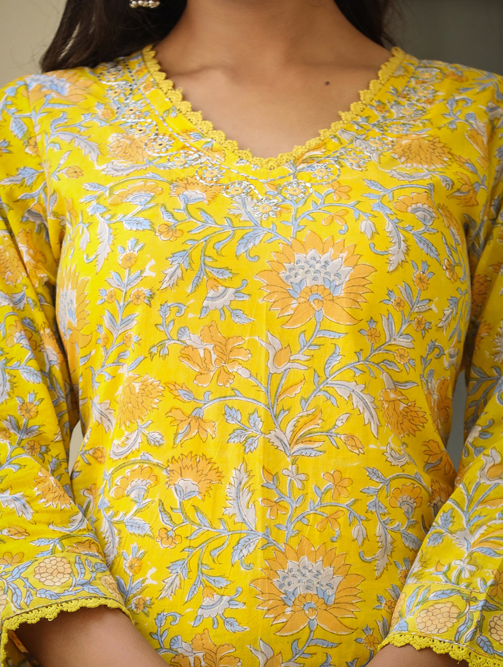 Kaajh Women's Sun Flower Yellow Handblock Cotton Kurta Set With Trouser And Dupatta - Distacart