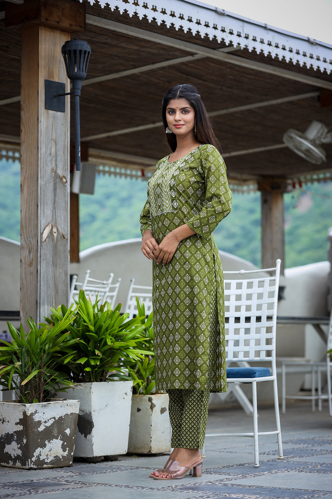 Kaajh Women's Green Printed Kurta Pant Set - Distacart