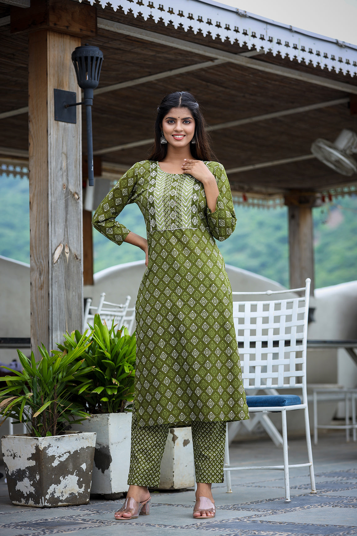 Kaajh Women's Green Printed Kurta Pant Set - Distacart