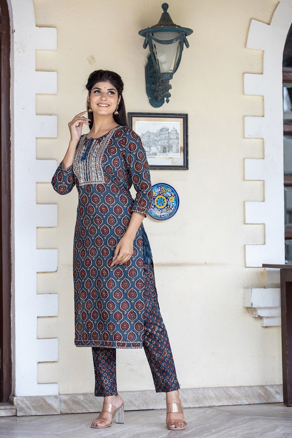Kaajh Women's Blue Ajrak Print Cotton Kurta Pant Set - Distacart