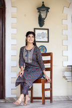 Kaajh Women's Blue Ajrak Print Cotton Kurta Pant Set - Distacart