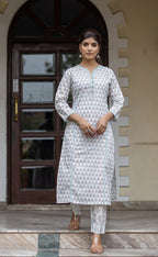 Kaajh Women's White Sea Green Printed Cotton Casual Kurta Pant Set - Distacart