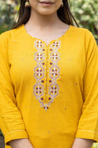 Kaajh Women's Yellow Zari Embroidery Kurta Pant Set With Dupatta - Distacart