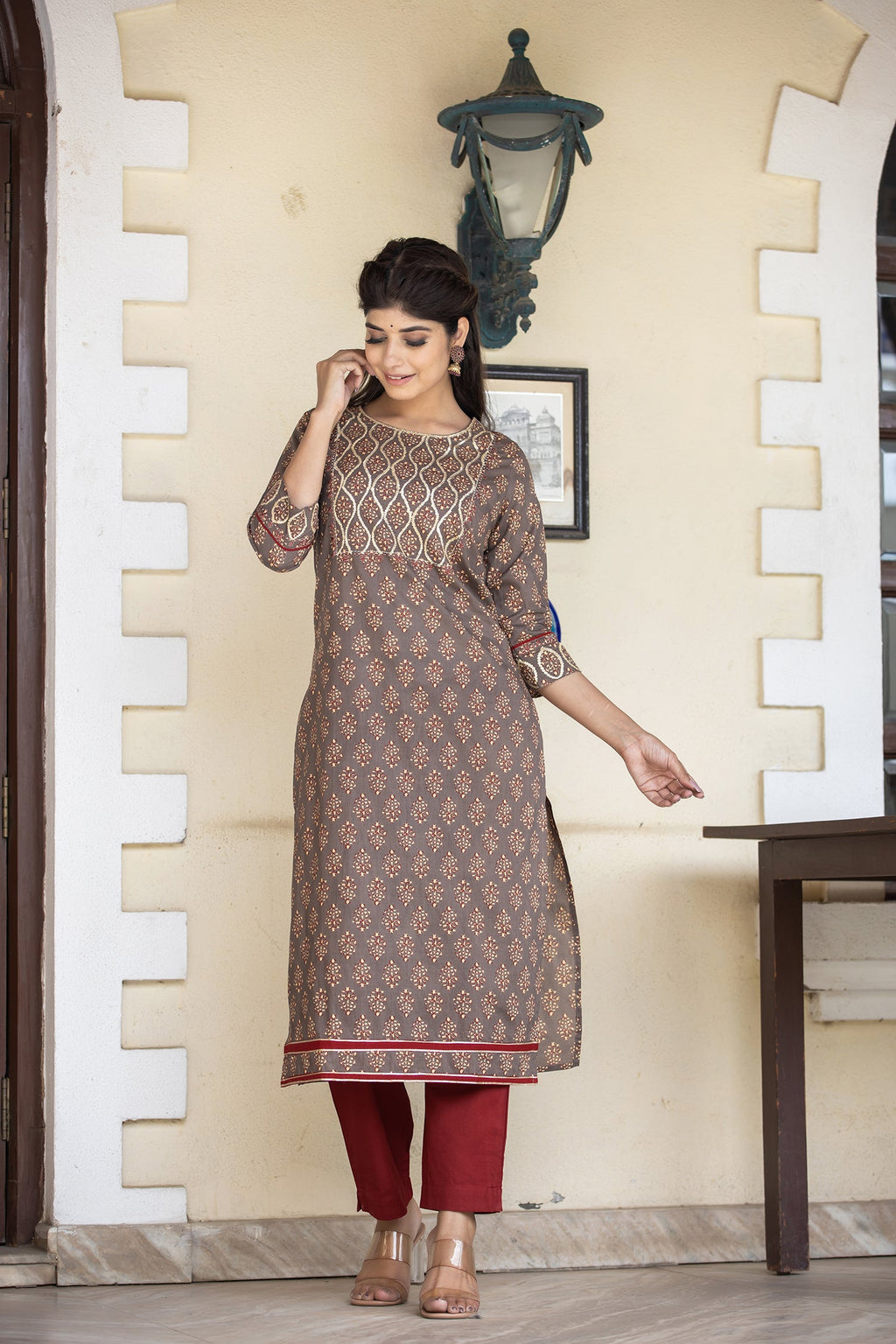 Kaajh Women's Brown Bagru Print Kurta Pant Set - Distacart