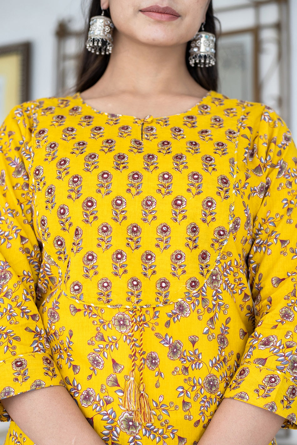 Kaajh Women's Yellow Floral Print Kurta Pant Set - Distacart
