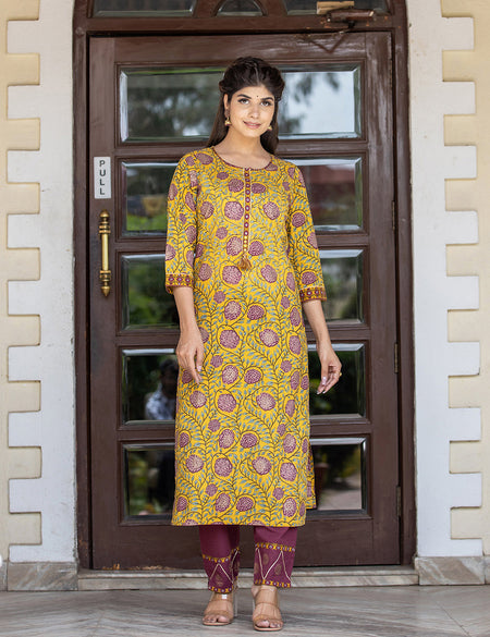 Kaajh Women's Yellow Purple Cotton Kurta Pant Set