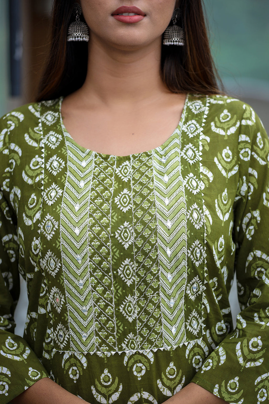 Kaajh Women's Green Floral Printed Kurta Pant Set - Distacart