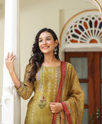 Kaajh Women's Mehndi Green Chanderi Kurta Set With Dupatta And Pant - Distacart
