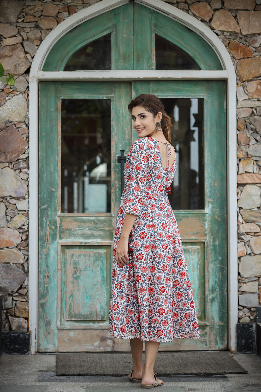 Kaajh Women's White Blue Floral Printed Cotton Ethnic Dress - Distacart