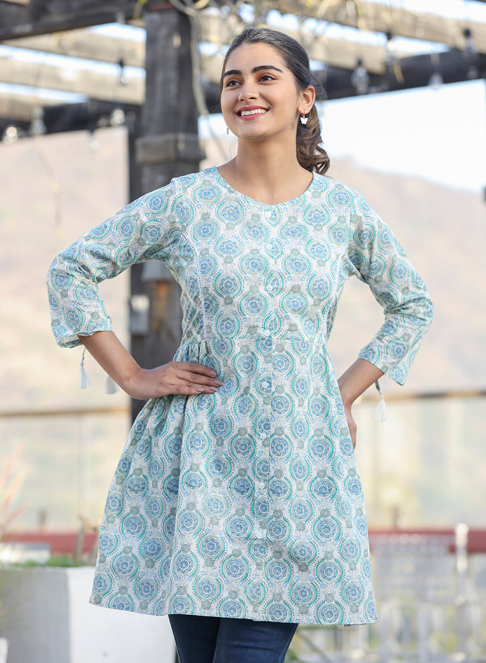 Kaajh Off White Green Printed Shirt Style Cotton Tunic - Distacart
