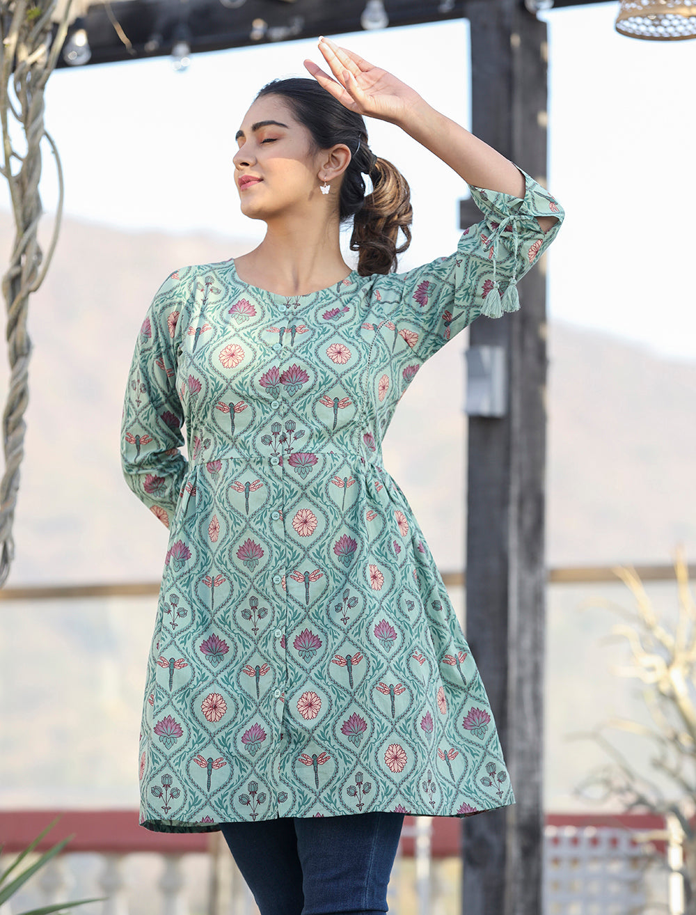 Kaajh Green Motif Printed Shirt Style Cotton Tunic - Distacart
