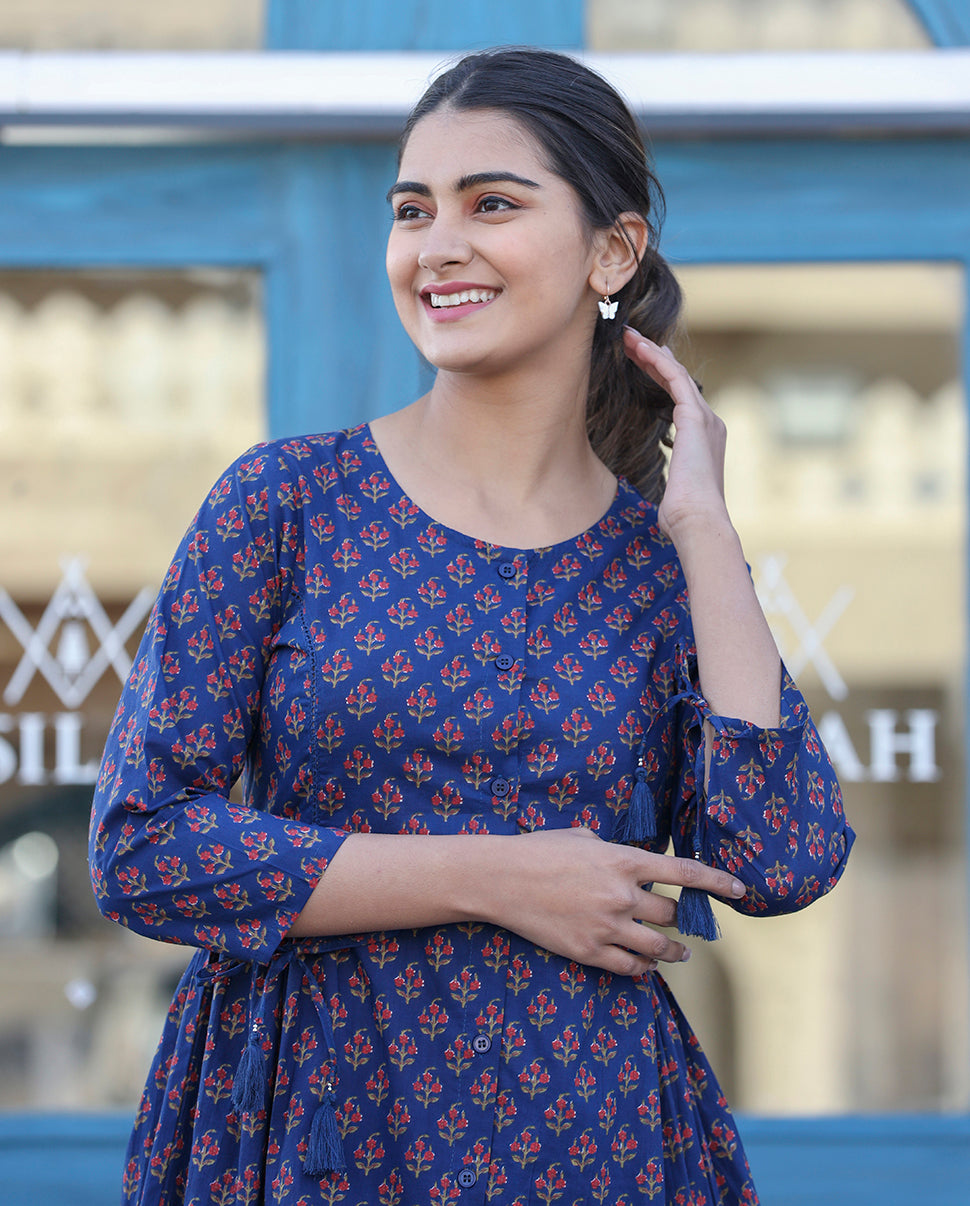 Kaajh Blue Printed Shirt Style Cotton Tunic - Distacart